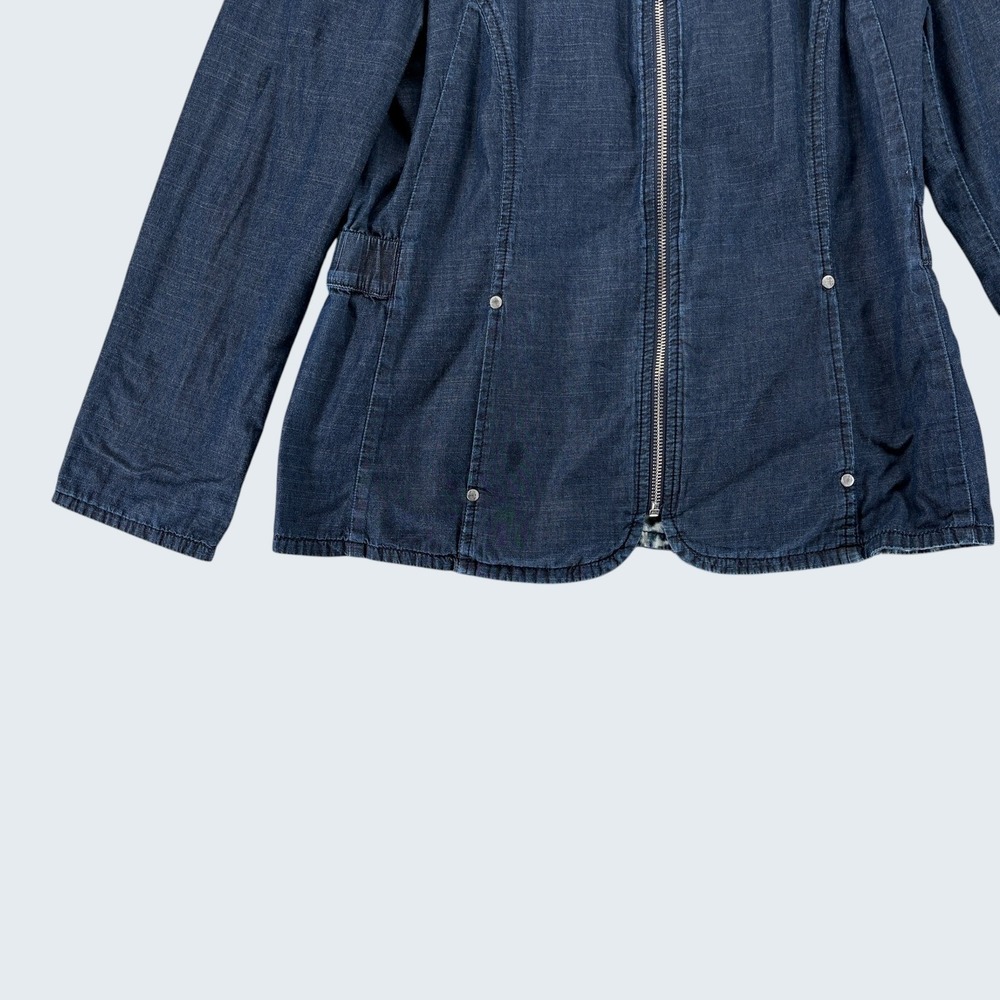 Chico's Women's Jacket Est Size M Blue Denim Zip Front Reversible Utility Casual - Picture 3 of 9